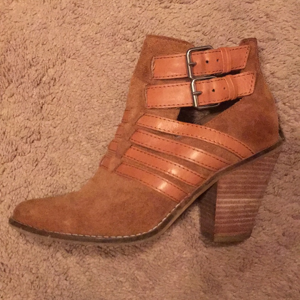 Dolce Vita Boot Size 7.5